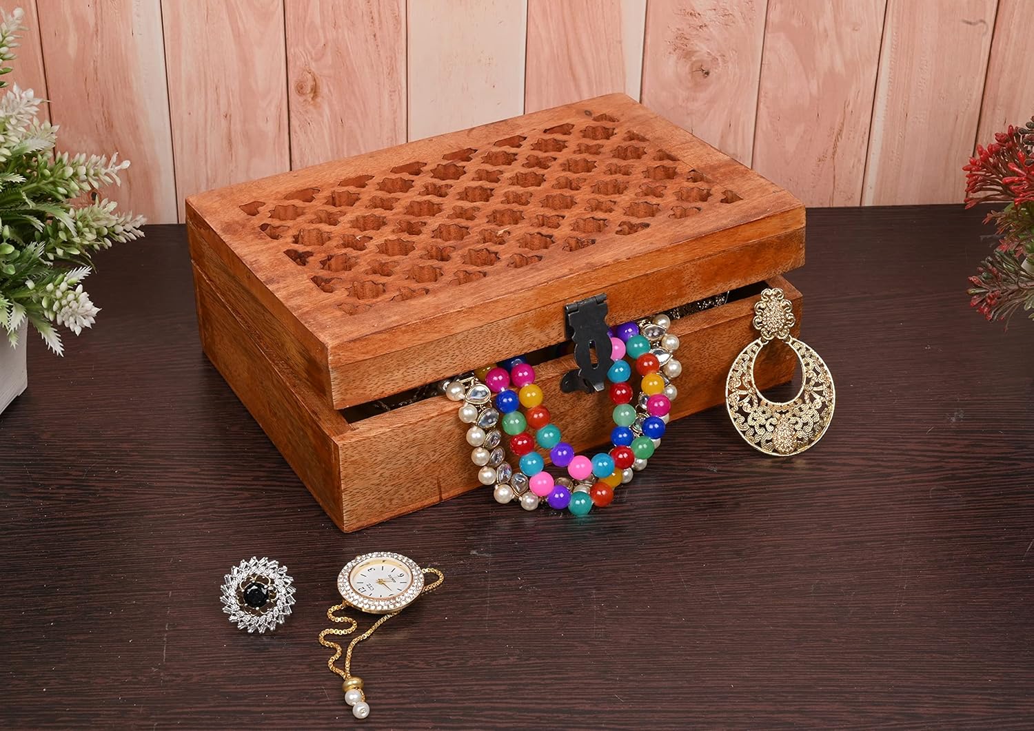 Mango Wood Decorative Box with Hinged Lid and Carved Design (9" x 6" x 3")